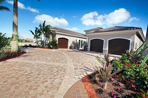 Commercial Driveway Pavers in Shady Hollow, TX